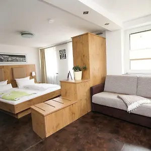 https://ferienwohnung-am-griesgarten.com-bavaria.com